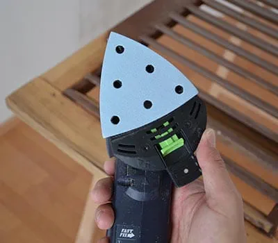 Die Lamellen werden bearbeitet.