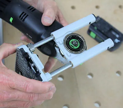 Ansetzhilfe montieren