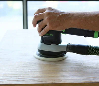 Flächenschliff im Kreuzschliff