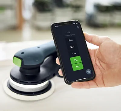 Die Festool App mit einem Werkzeug verbunden
