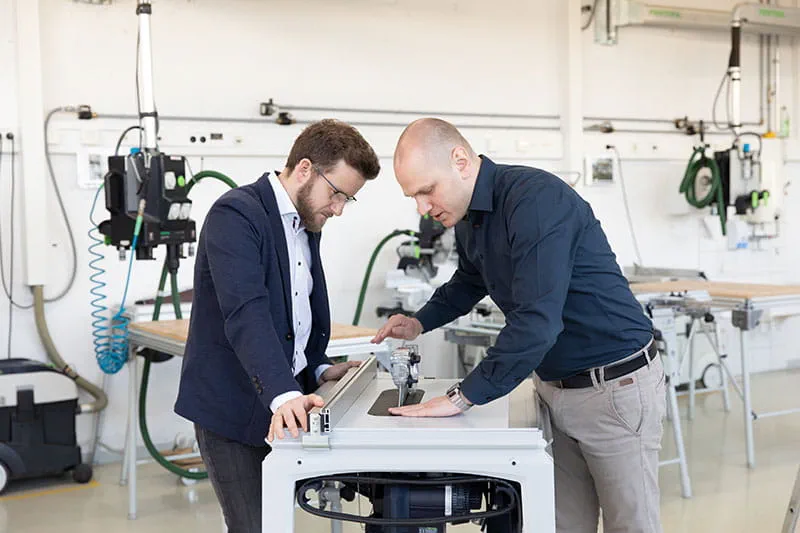 Die Festool Entwickler Matthias Kübeler und Andreas Sdrzallek