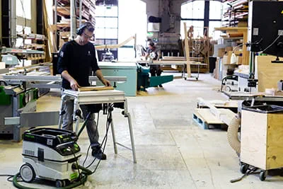 Die Schreinerwerkstatt mit Absaugmobil